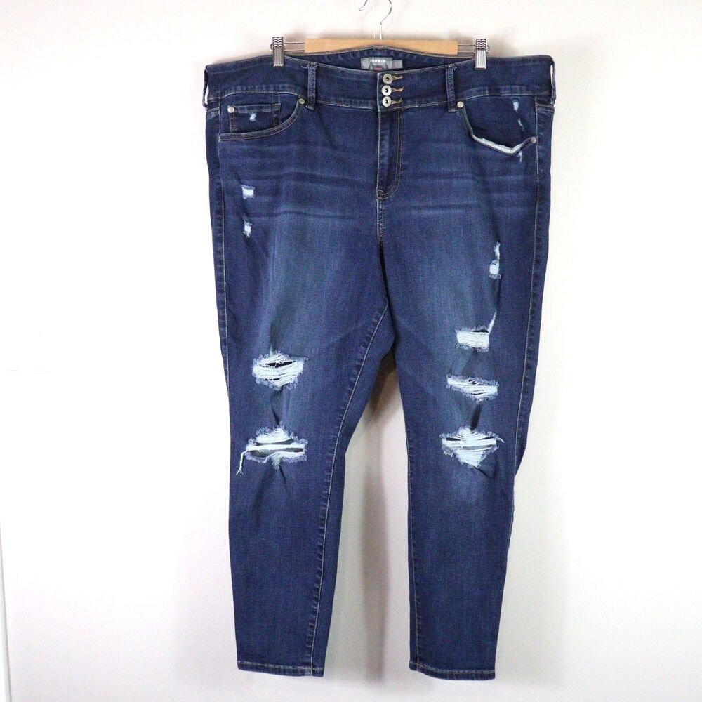 Torrid Super Soft Distressed Jegging size 24R